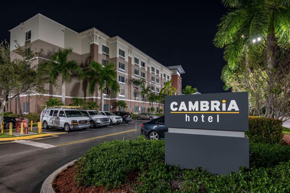 Cambria Hotel Ft Lauderdale, Airport South & Cruise Port